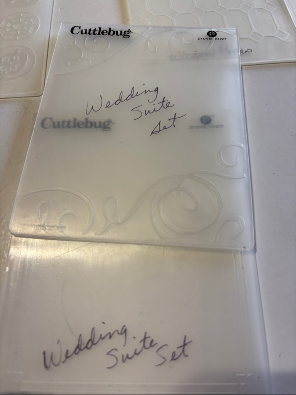 Cuttlebug Embossing Folders - Clear Set - Picture 15 of 16